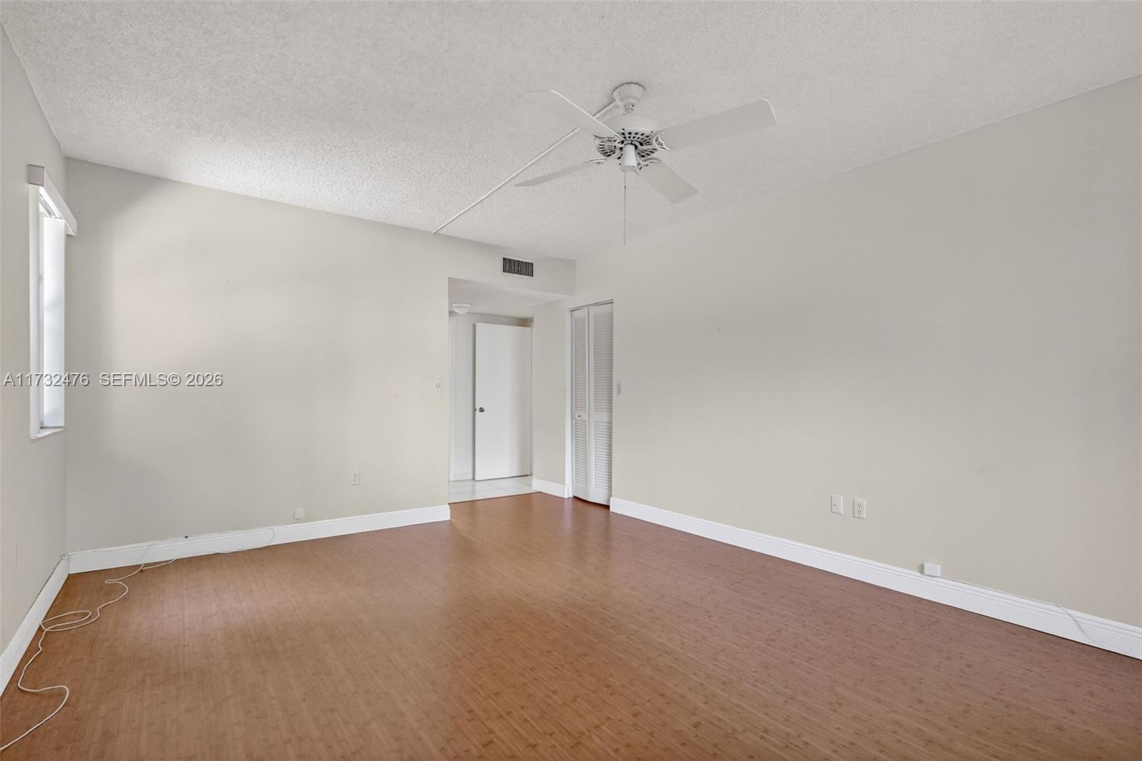 481 Ives Dairy Road, Unit 1054 Miami, FL 33179 - Photo 15 of 36