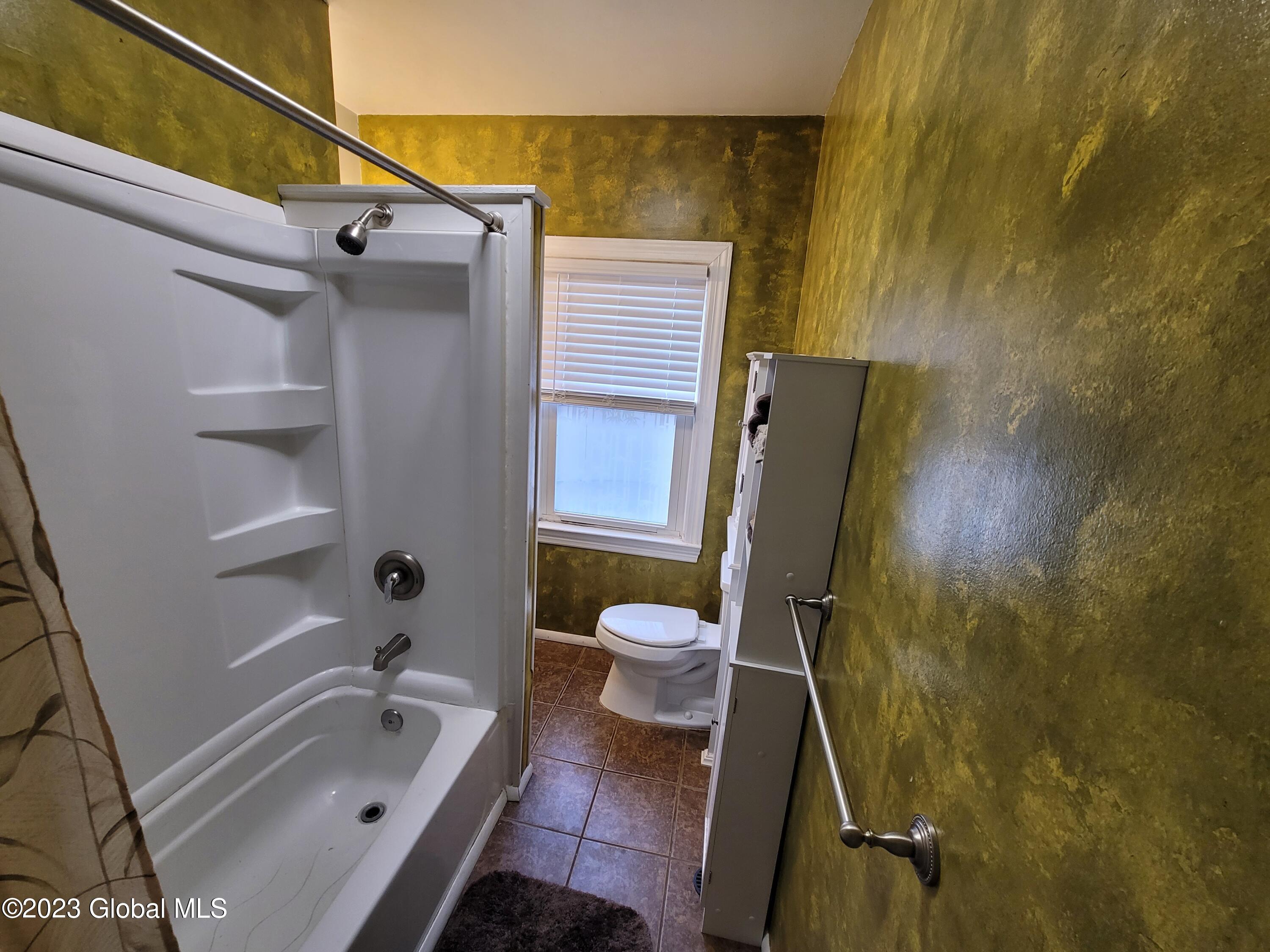 2 High Street Cohoes, NY 12047 - Photo 10 of 13 20230521_180227