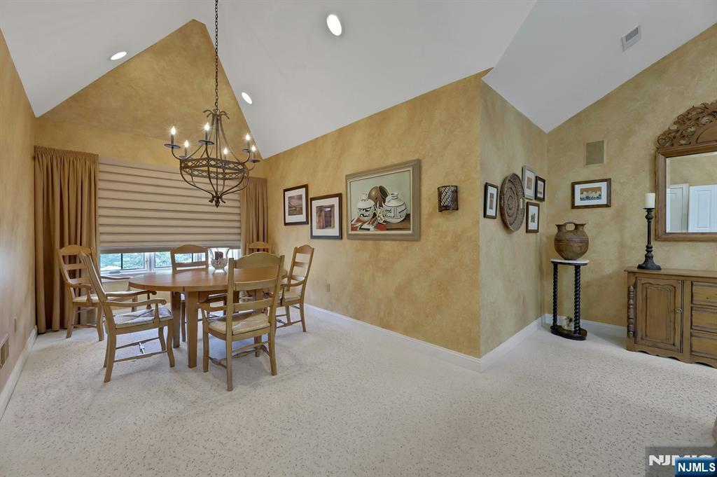 278 Hampshire Ridge, Unit 278 Park Ridge, NJ 07656 - Photo 27 of 45