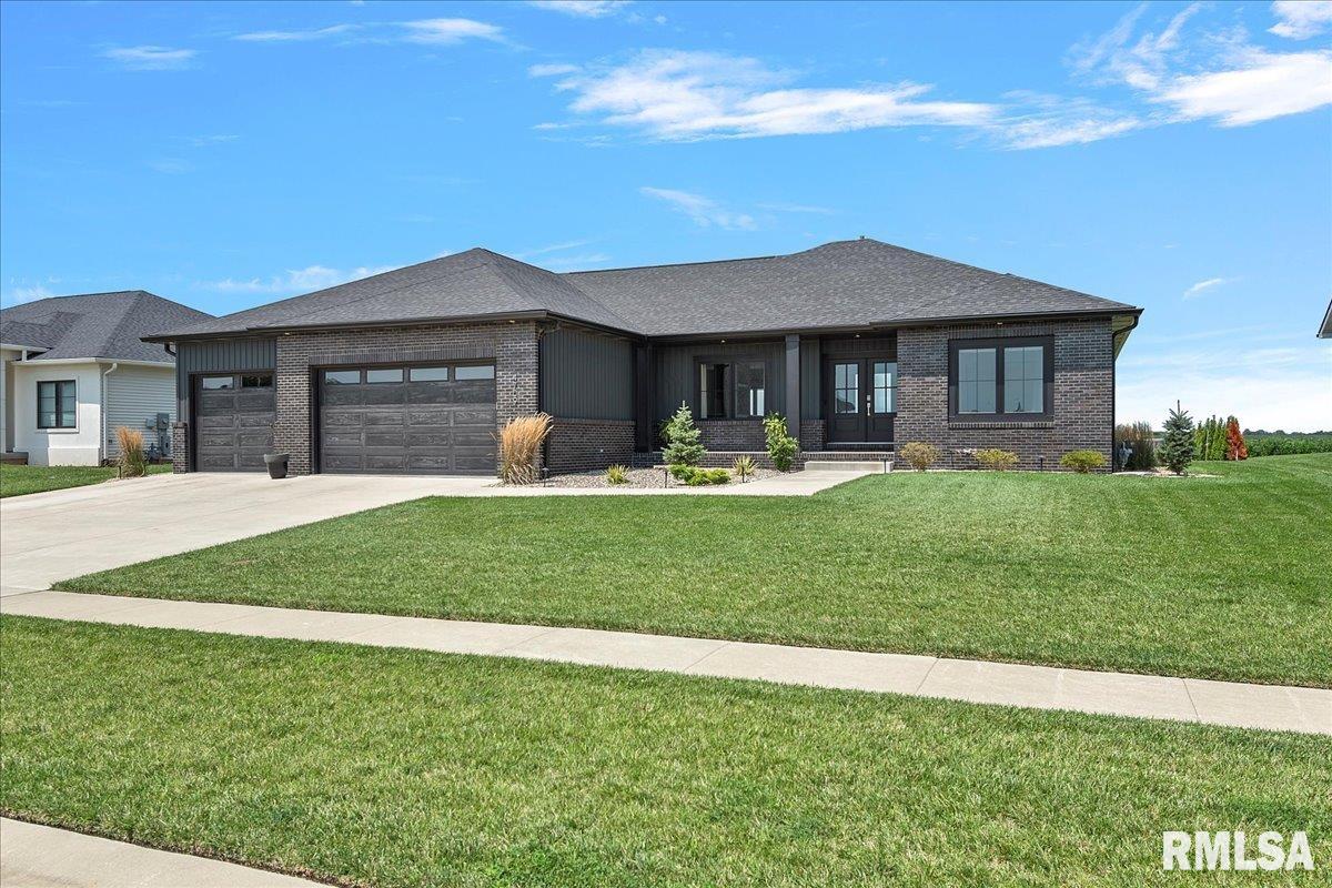 4709 Lynhurst Road Springfield, IL 62711 - Photo 2 of 53
