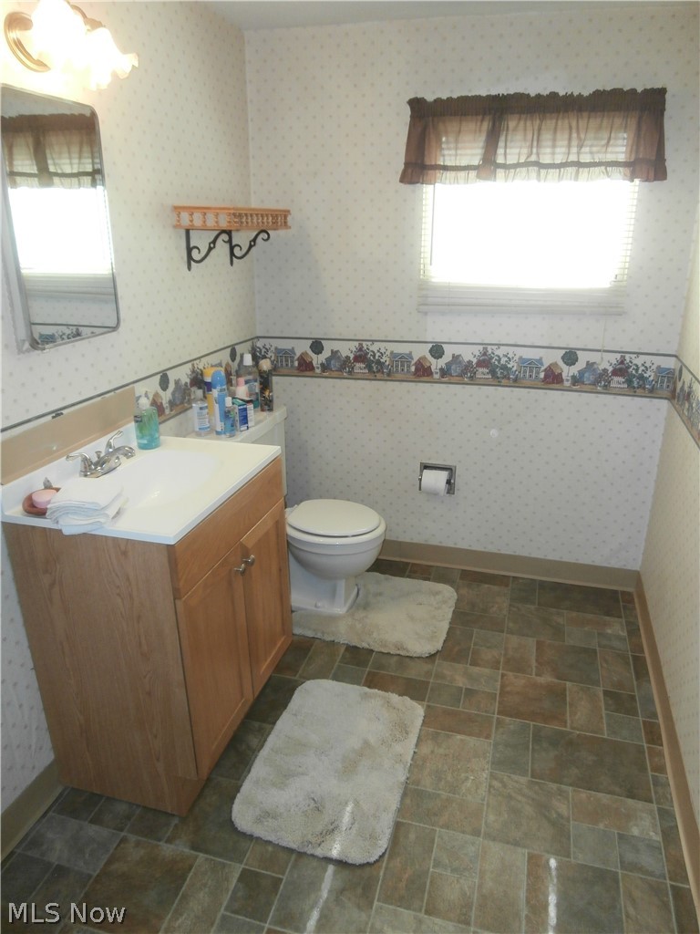 355 Barrington Ridge Road Painesville, OH 44077 - Photo 15 of 25