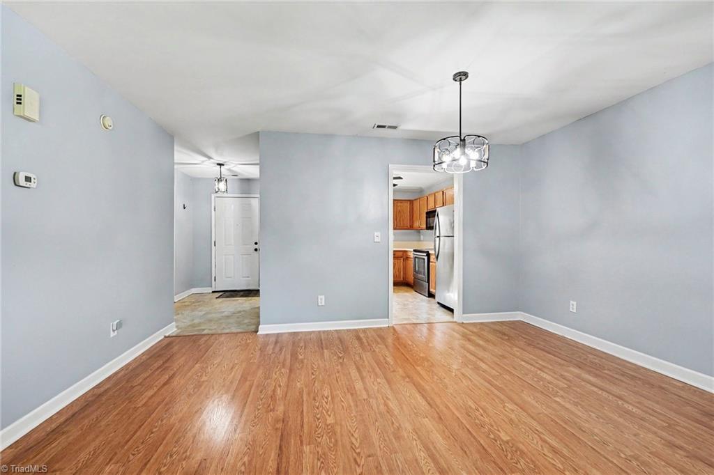 101 Troonsway Road Winston-Salem, NC 27127 - Photo 6 of 22 Virutally Staged