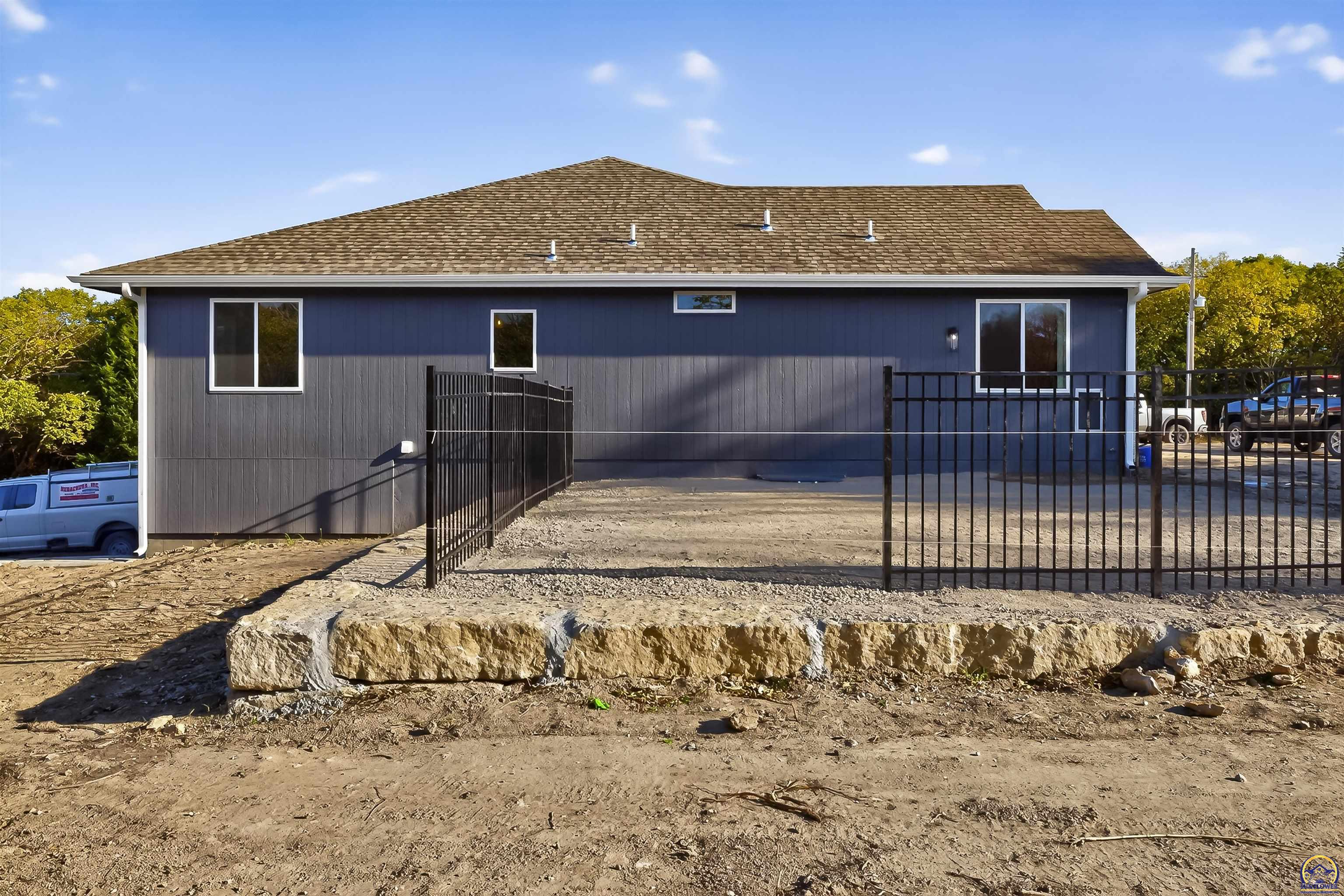 10728 Southeast Berryton Road Berryton, KS 66409 - Photo 36 of 44 Gallery Image 36