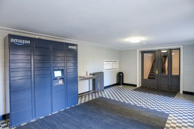 $1,150 | 5746 South Stony Is Avenue, Unit 22, Chicago, IL 60637