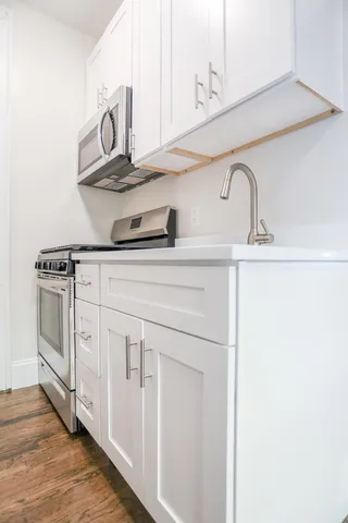 $1,150 | 5746 South Stony Is Avenue, Unit 22, Chicago, IL 60637