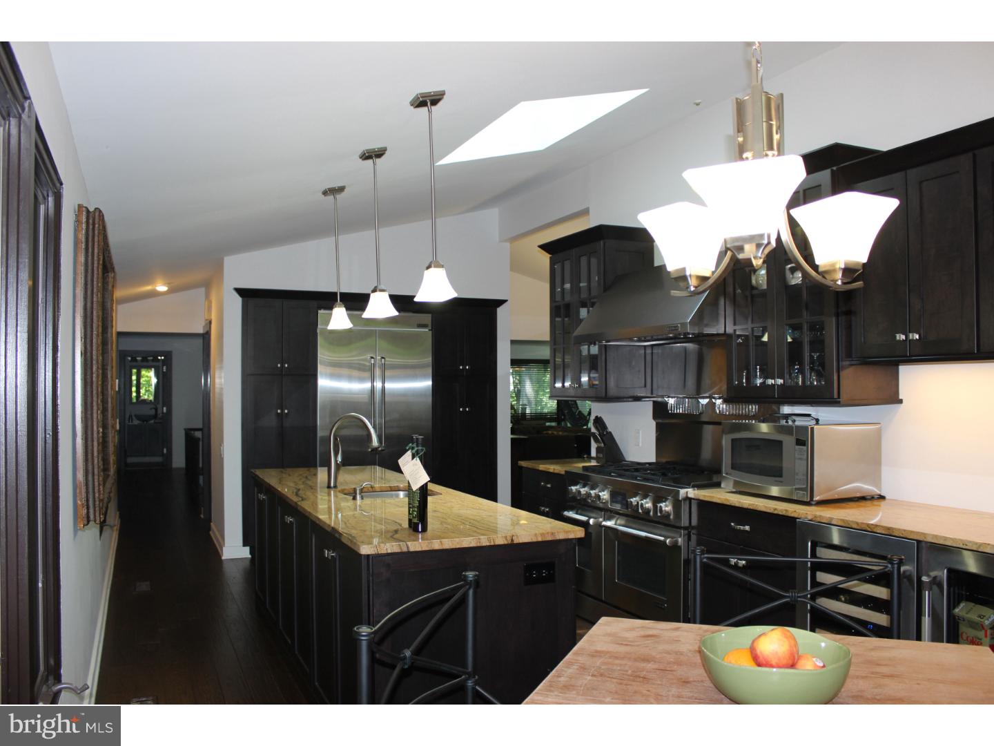 7 Sugarbrook Road Malvern, PA 19355 - Photo 2 of 18 Kitchen
