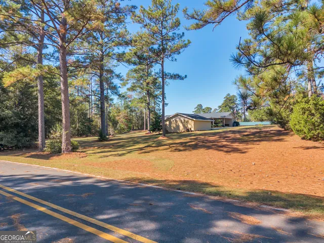 $250,000 | 25 Hillcrest Street, Wrightsville, GA 31096