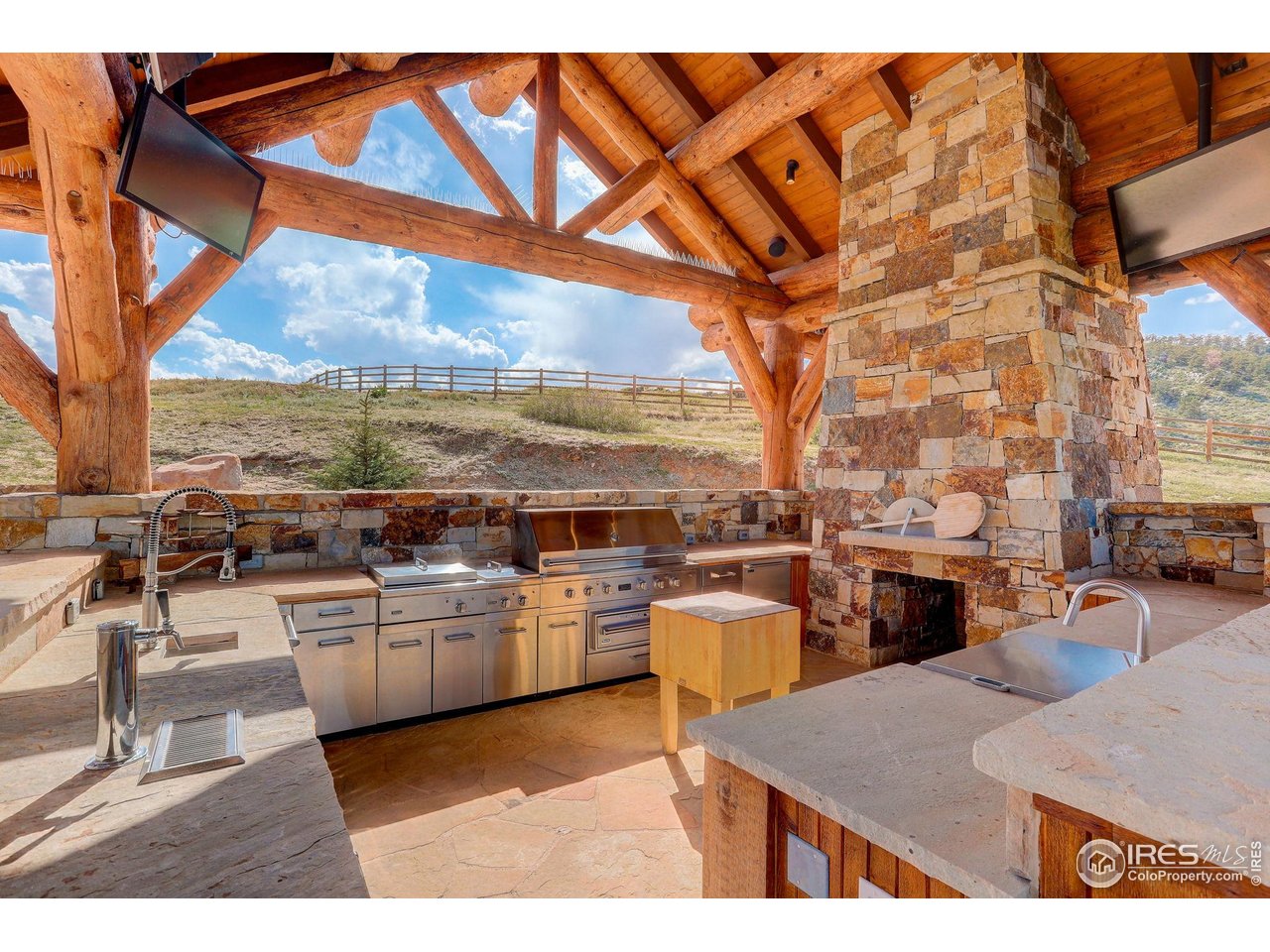 9126 Gold Mine Road Loveland, CO 80538 - Photo 34 of 40
