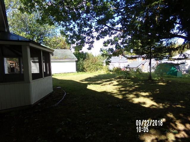 27 Colony Place Millinocket, ME 04462 - Photo 4 of 22 Photo