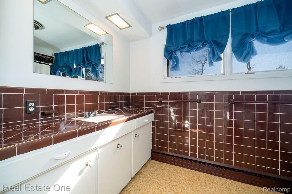 29990 Westgate Road Farmington Hills, MI 48334 - Photo 26 of 31