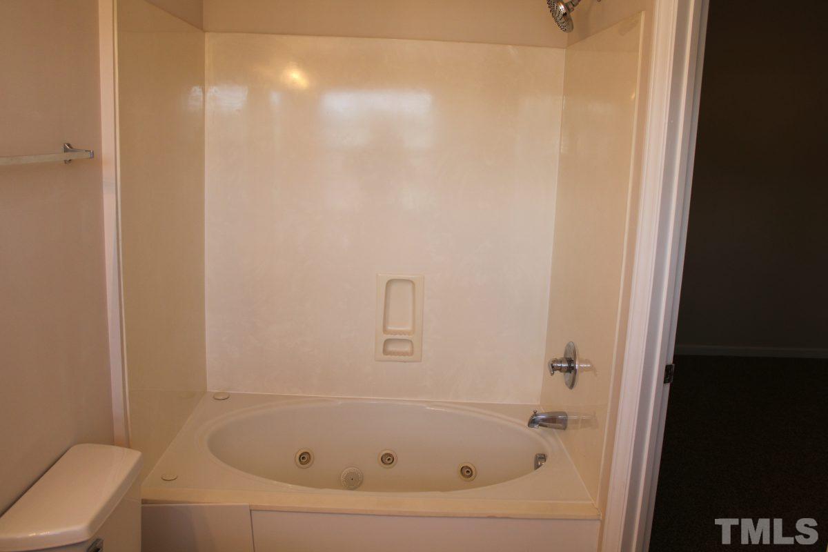 2111 Piney Brook Road, Unit 108 Raleigh, NC 27614 - Photo 7 of 25