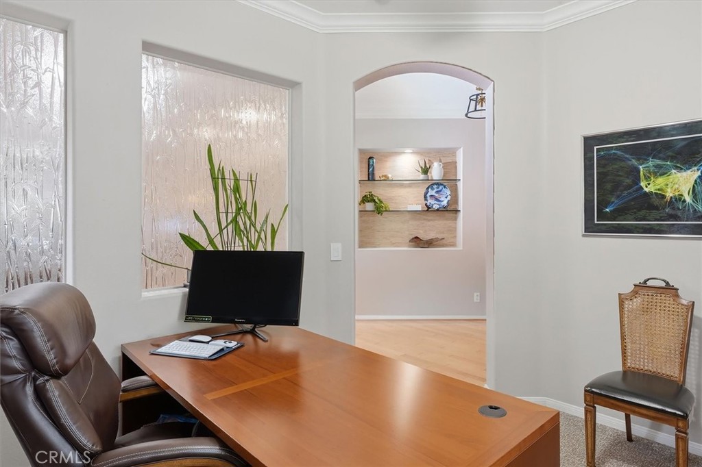 25808 Barnett Lane Stevenson Ranch, CA 91381 - Photo 11 of 38 a workspace with furniture and window