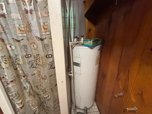 $229,900 | 10 Drake Lane, Oakfield, ME 04763