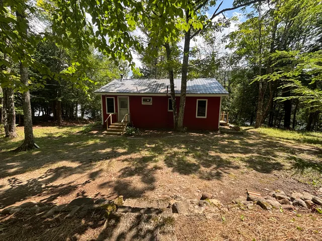 $229,900 | 10 Drake Lane, Oakfield, ME 04763