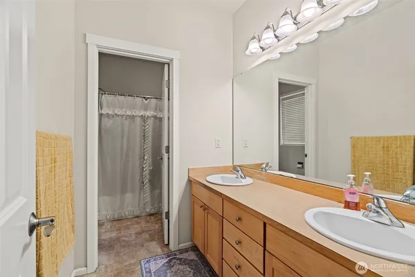 $849,900 | 1618 73rd Street Southeast, Auburn, WA 98092