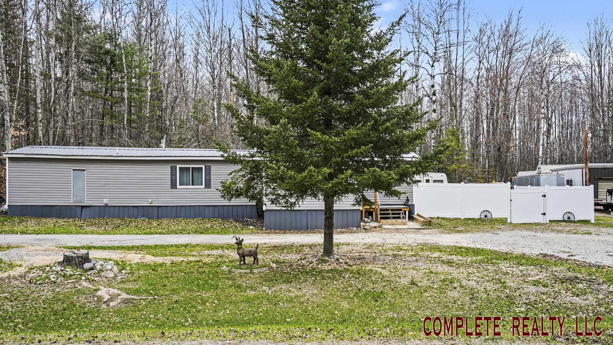 495 East Fowler Road Harrisville, MI 48740 - Photo 25 of 29