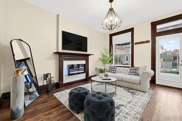 $265,000 | 3530 Missouri Avenue, St. Louis, MO 63118