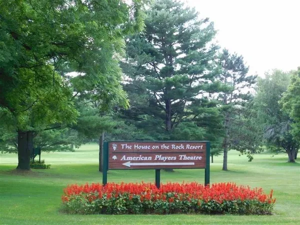 $57,500 | 1609 South Springs Drive, Spring Green, WI 53588