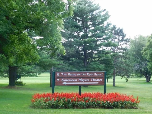 $57,500 | 1609 South Springs Drive, Spring Green, WI 53588