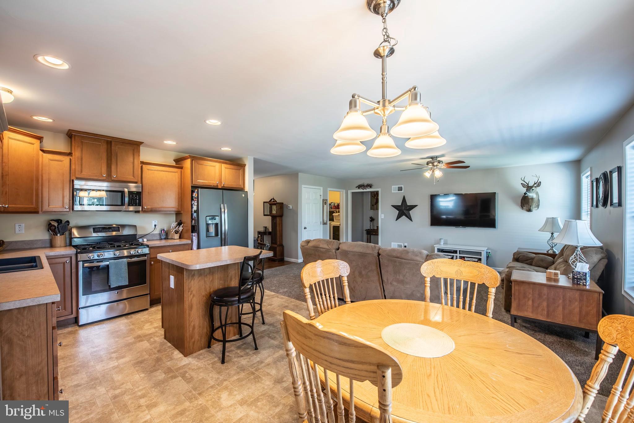 3255 Lewisberry Road York, PA 17404 - Photo 6 of 21 Gallery Image 6