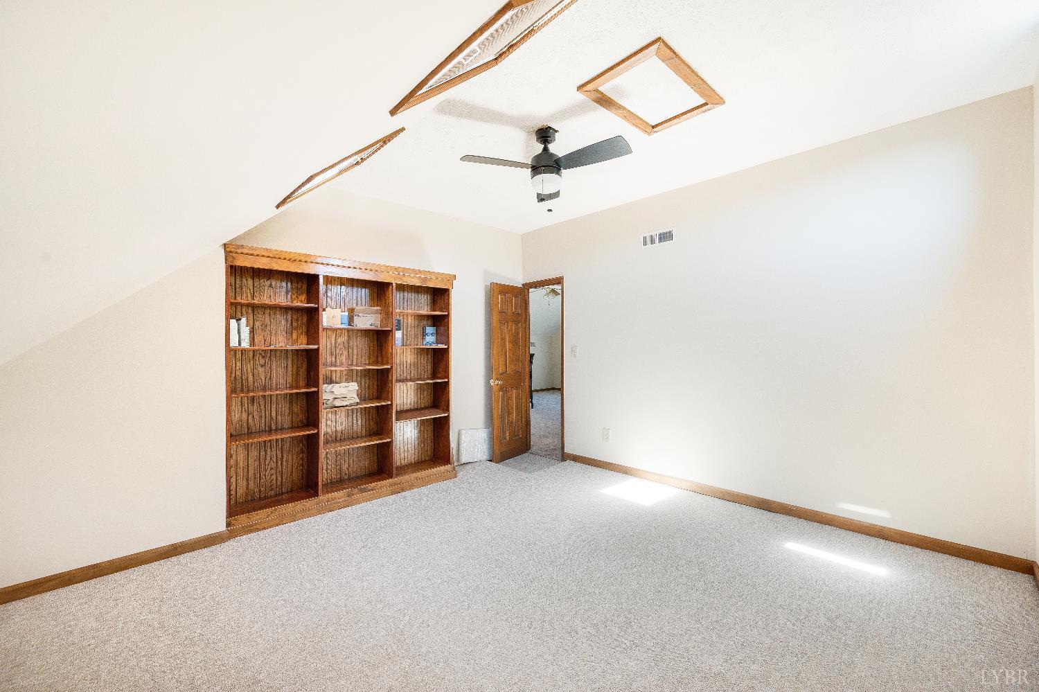 316 Longhill Road Goode, VA 24556 - Photo 17 of 93 Gallery Image 17