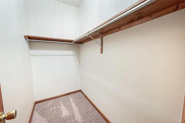 a black and white photo of a floor plan