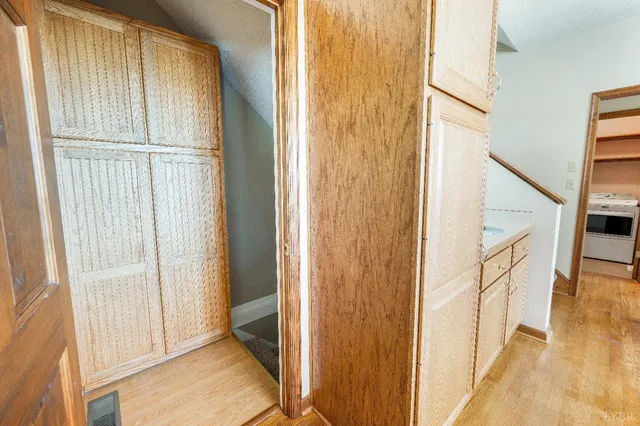 $599,990 | 316 Longhill Road, Goode, VA 24556