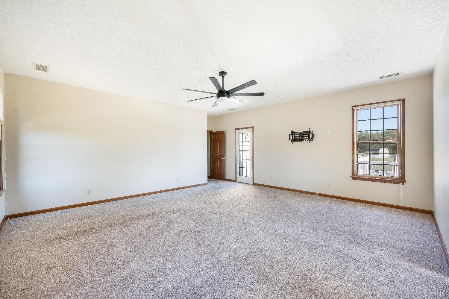 316 Longhill Road Goode, VA 24556 - Photo 80 of 93 Gallery Image 80