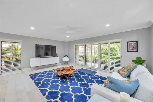 $693,000 | 36750 US Highway 19 North, Unit 27101, Palm Harbor, FL 34684