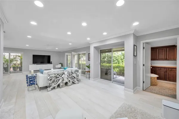 $693,000 | 36750 US Highway 19 North, Unit 27101, Palm Harbor, FL 34684