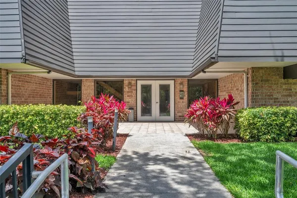 $693,000 | 36750 US Highway 19 North, Unit 27101, Palm Harbor, FL 34684