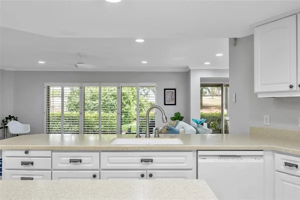 $693,000 | 36750 US Highway 19 North, Unit 27101, Palm Harbor, FL 34684