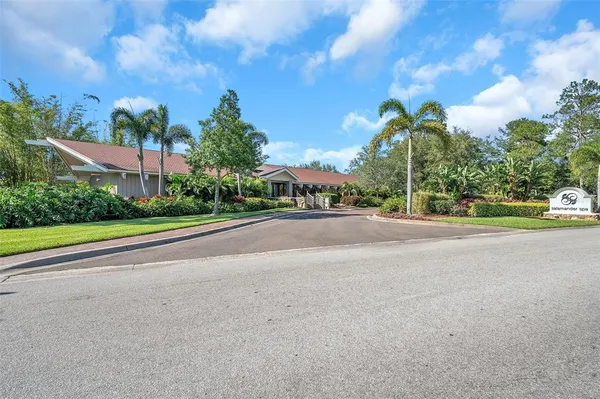 $693,000 | 36750 US Highway 19 North, Unit 27101, Palm Harbor, FL 34684