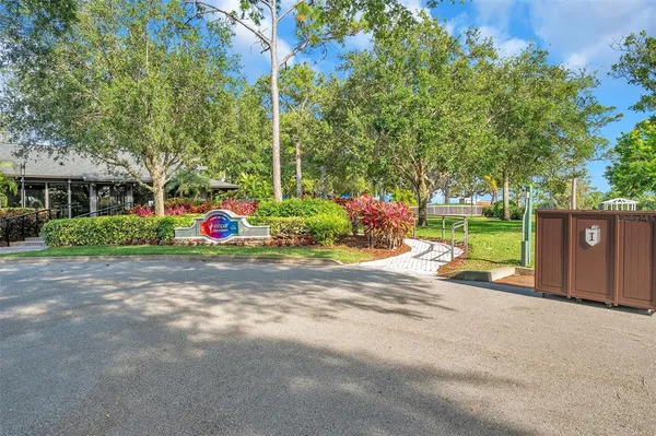 $693,000 | 36750 US Highway 19 North, Unit 27101, Palm Harbor, FL 34684