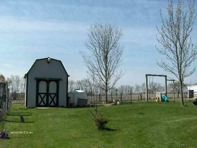 870 East Perry Road Ligonier, IN 46767 - Photo 3 of 5