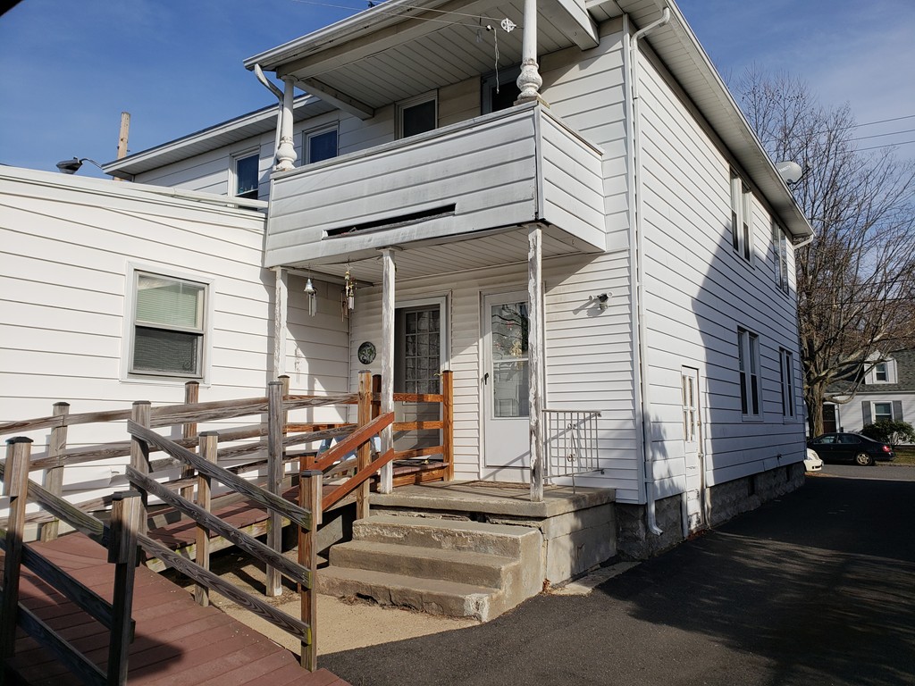16 Powell Avenue Springfield, MA 01118 - Photo 2 of 2 Gallery Image 2