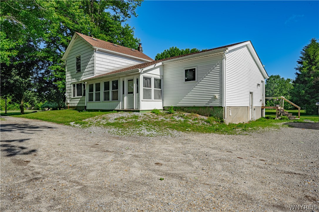 3525 Coomer Road Newfane, NY 14108 - Photo 3 of 40
