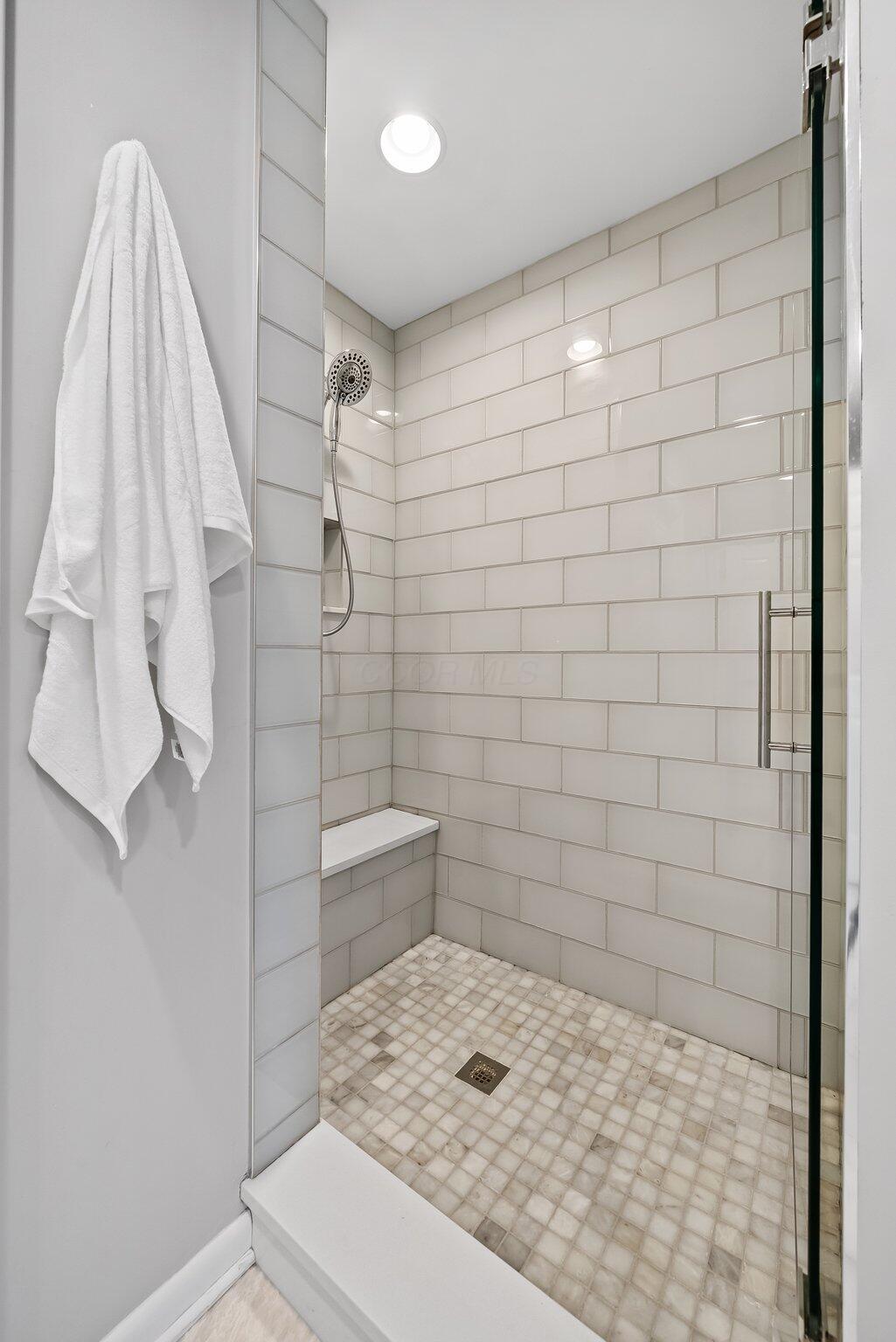 1269 Windham Road Columbus, OH 43220 - Photo 28 of 82 Shower