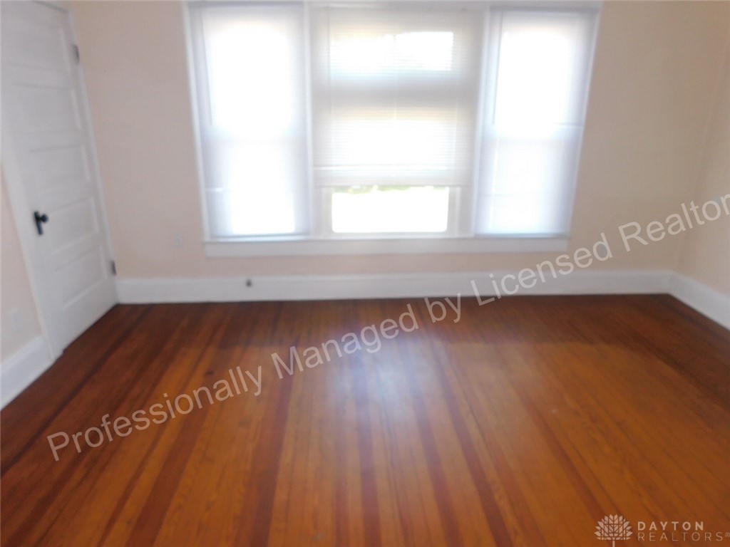 1452 1/2 North Limestone Street Springfield, OH 45503 - Photo 8 of 13