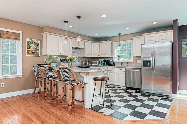 $2,950 | 58 Fountain Drive, Westerly, RI 02891