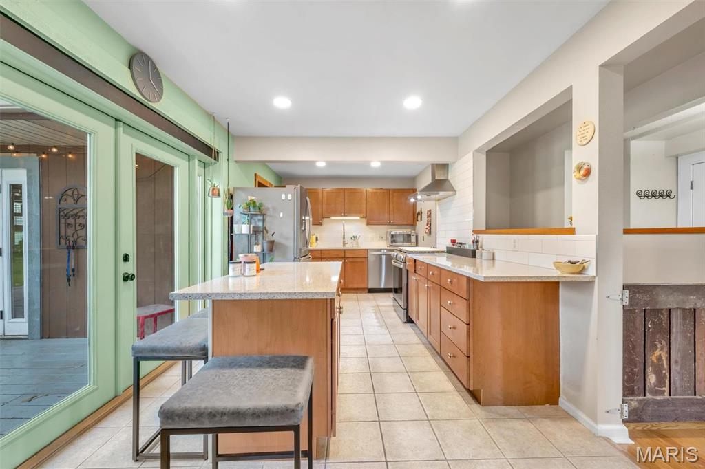 16 Larkin Lane St. Louis, MO 63128 - Photo 7 of 28