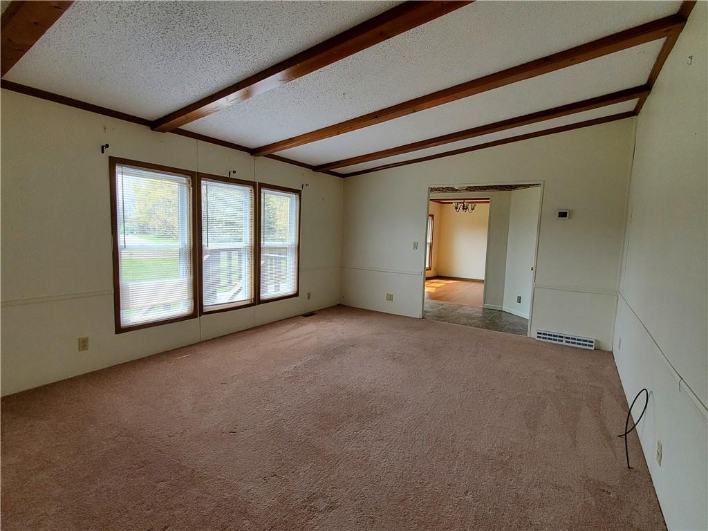 8385 Lamor Road Mercer, PA 16137 - Photo 5 of 19