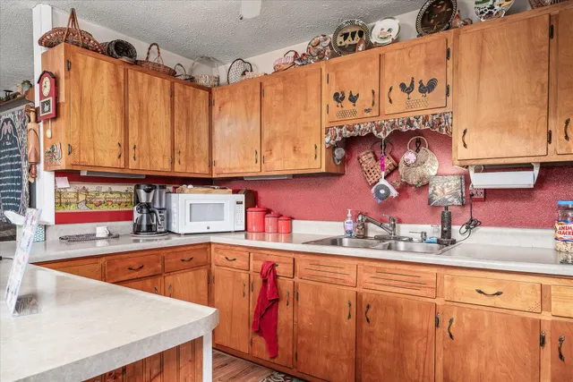 $259,900 | 23 Oak Hill Drive, Crossville, TN 38572