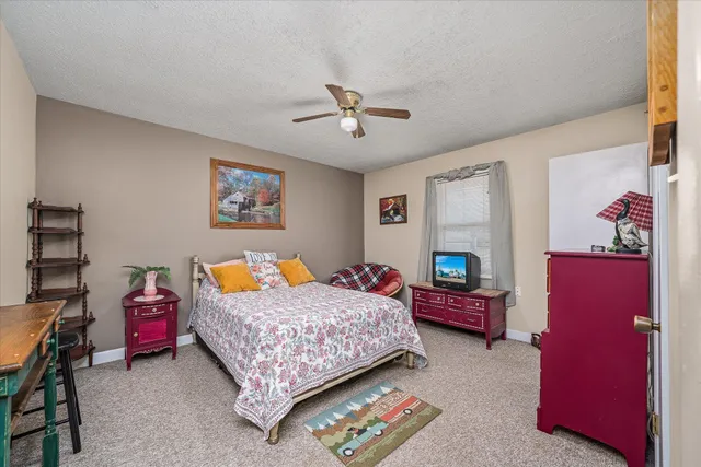 $259,900 | 23 Oak Hill Drive, Crossville, TN 38572