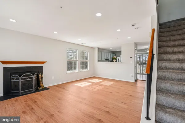 $2,700 | 1440 Nutwood Court, Crofton, MD 21114