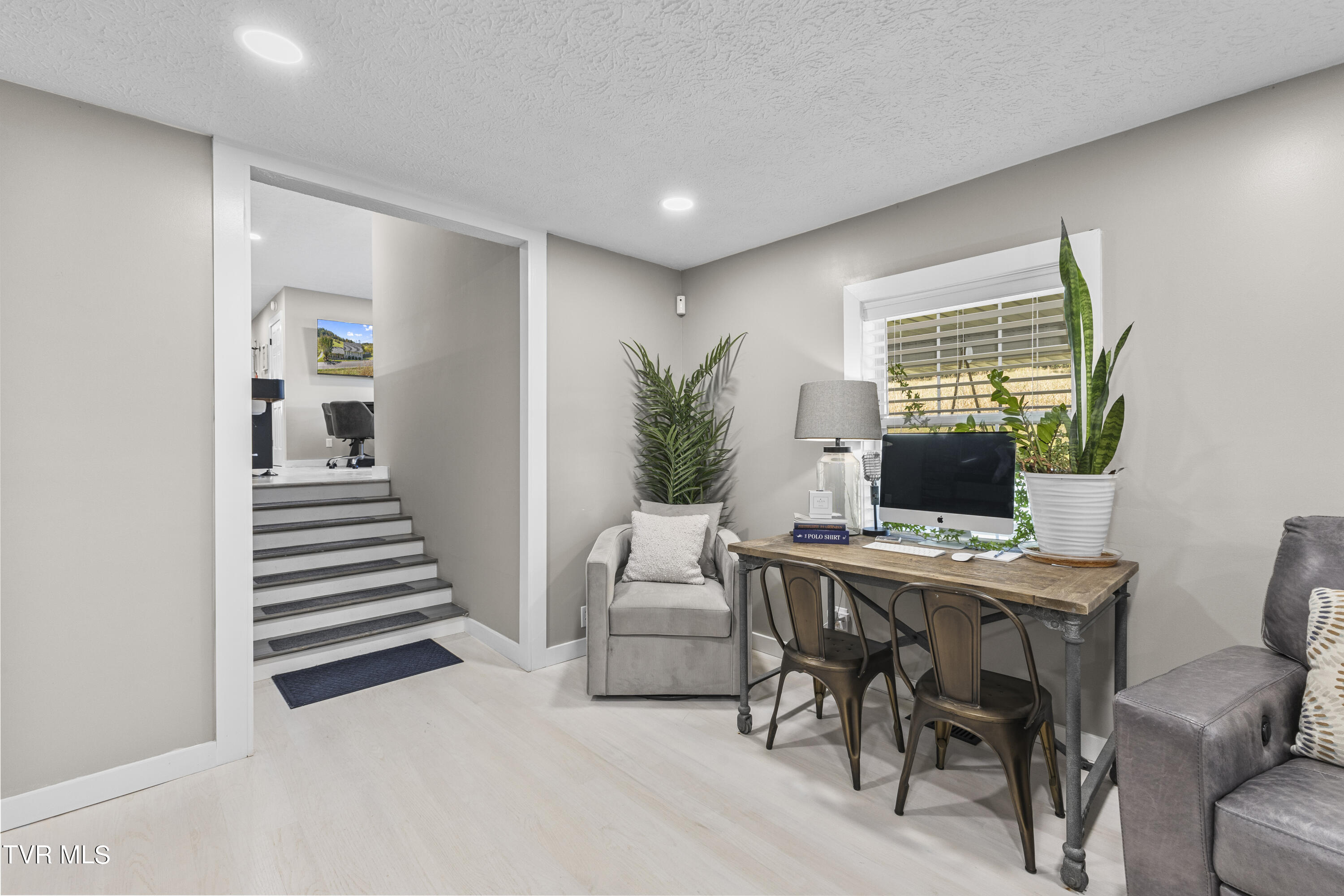 273 Mt Zion Road Church Hill, TN 37642 - Photo 19 of 56 living room