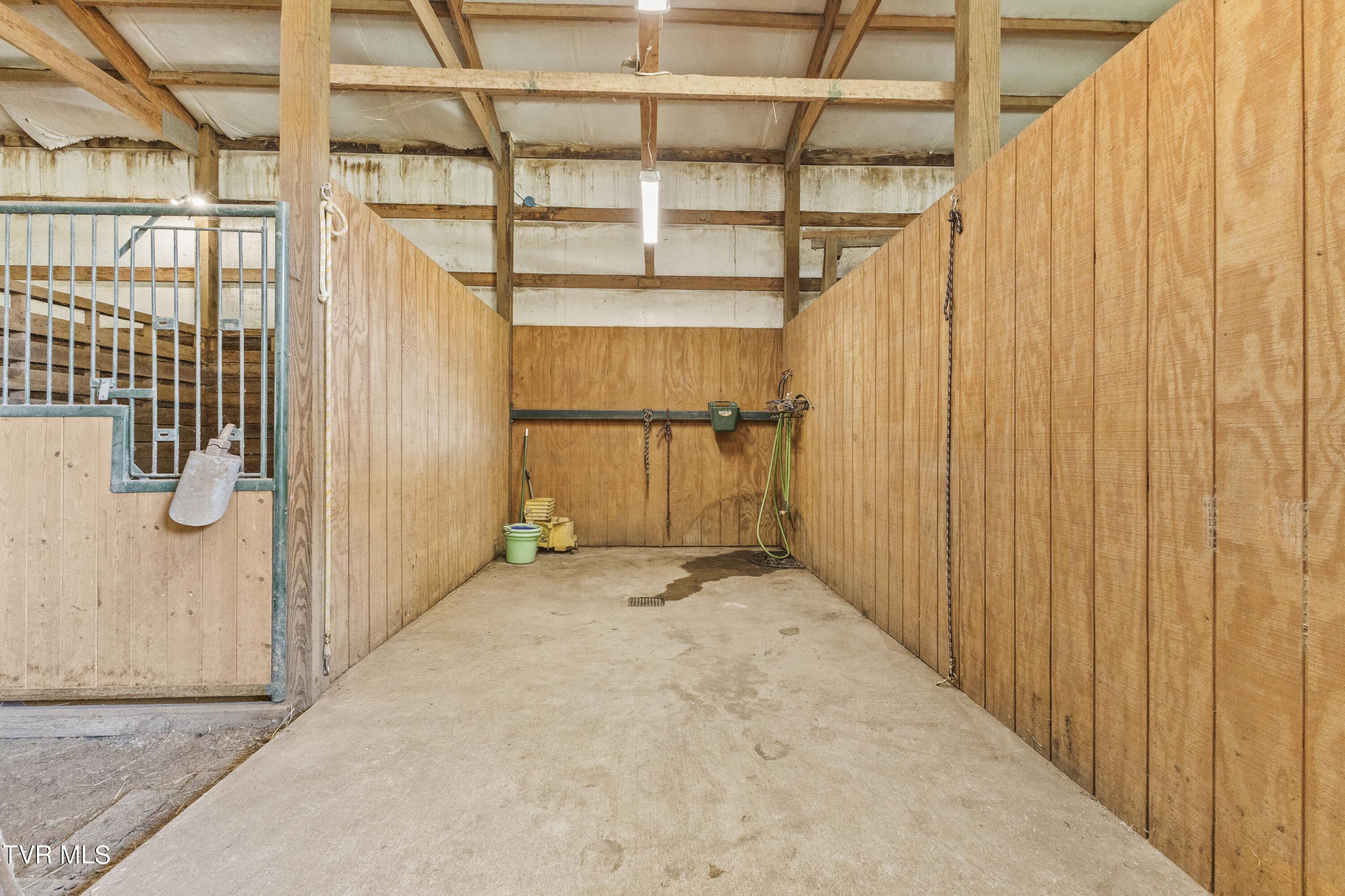 273 Mt Zion Road Church Hill, TN 37642 - Photo 50 of 56 wash bay