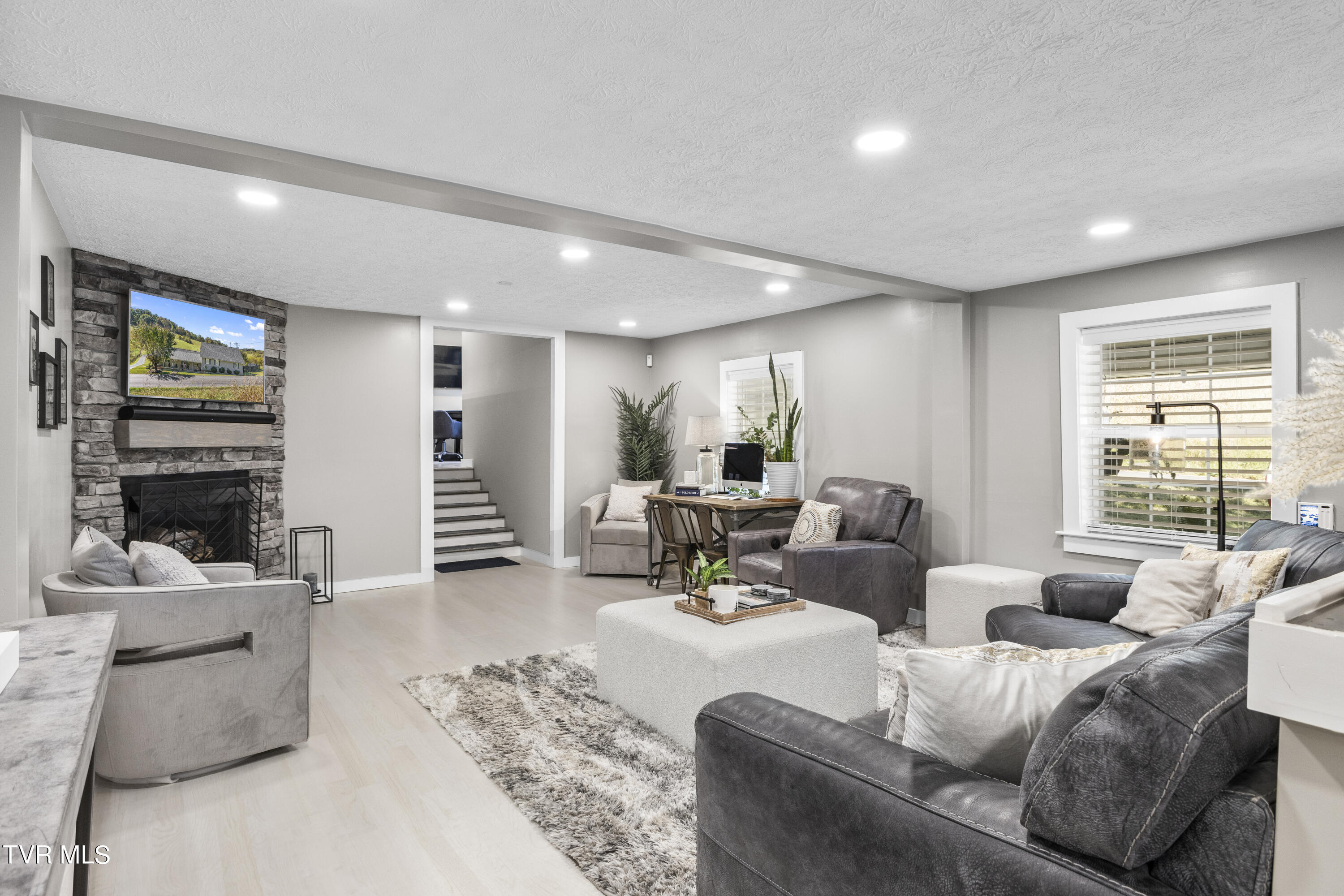 273 Mt Zion Road Church Hill, TN 37642 - Photo 7 of 56 living room