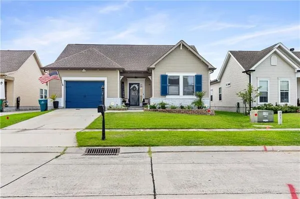 $305,000 | 2624 Cedar Creek Street, Marrero, LA 70072