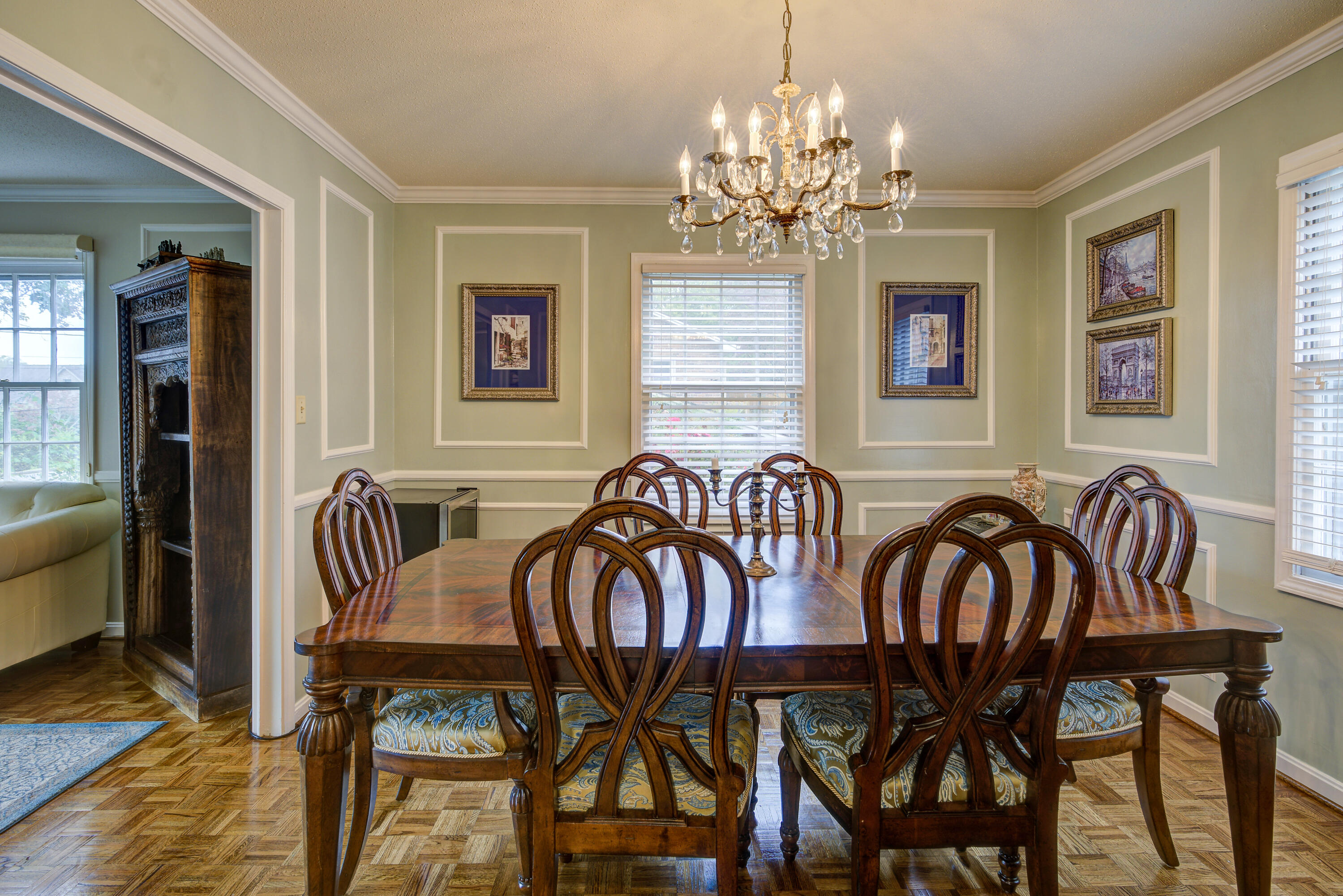 618 Hollyhill Road Johnson City, TN 37604 - Photo 8 of 35 4BFAF965-6878-4E0D-A85B-B7CD9A8356BC